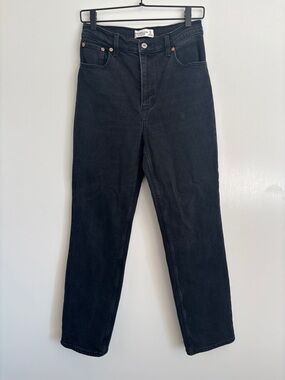 Abercrombie 90s Straight Women’s 27 Regular Washed Black